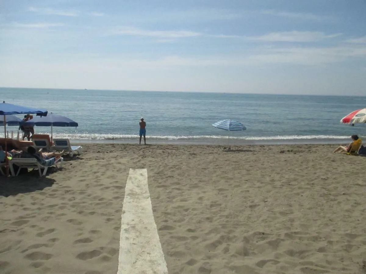 Beachfront Apartment Diana 2 Benalmadena 0*,